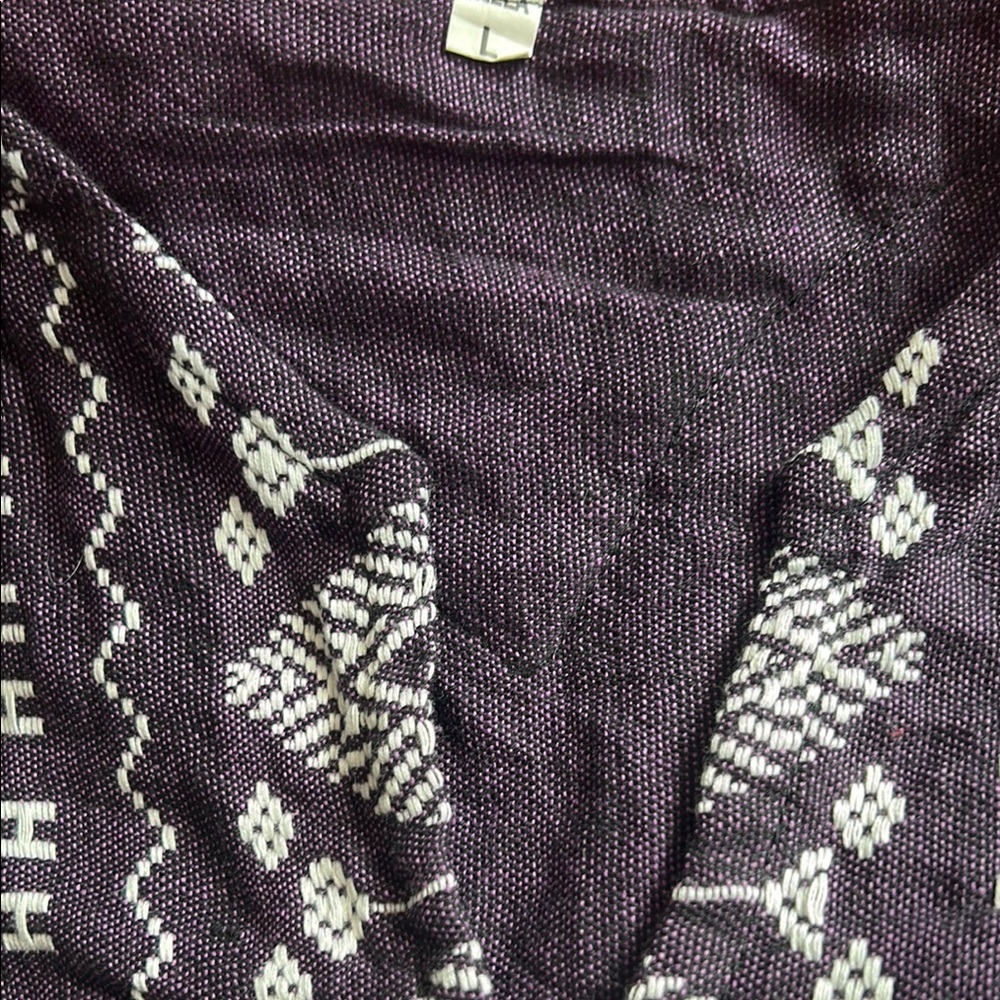 Women's Black Patterned Top - Picture 8 of 8